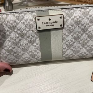 Kate spade wallet